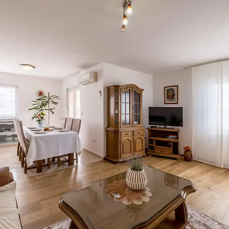 Nada Apartamento *