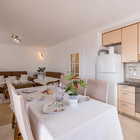Nada Apartamento